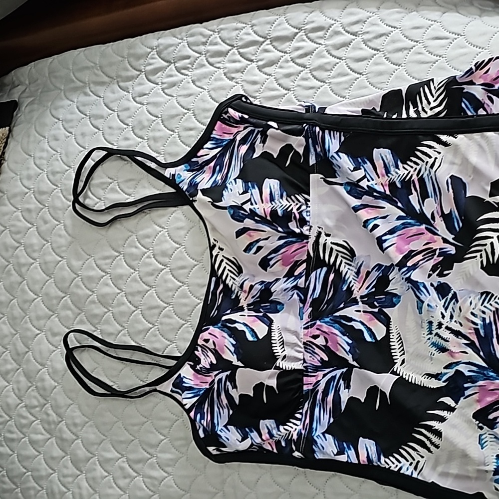 553 Ladies XL Tankini